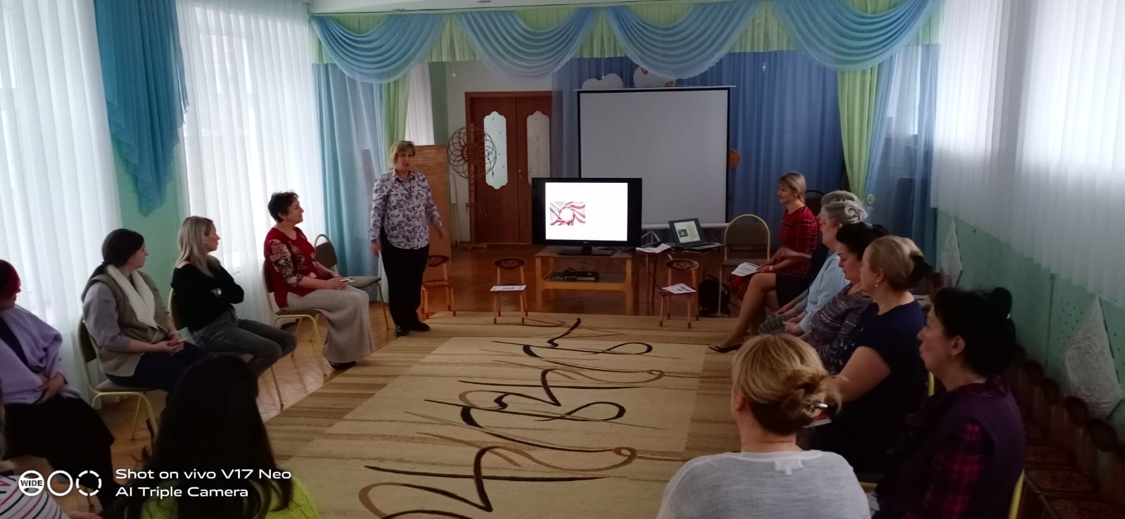 В детском саду прошел психологический тренинг с педагогами. | 30.11.2022 |  Болхов - БезФормата